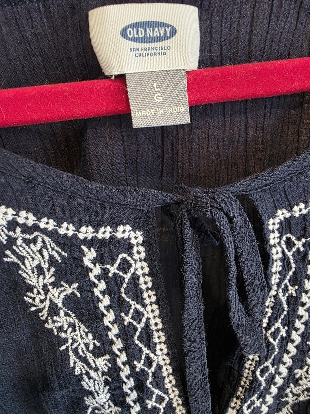 Old Navy Boho Embroidered Peasant Top with White Stitching - Picture 4 of 6